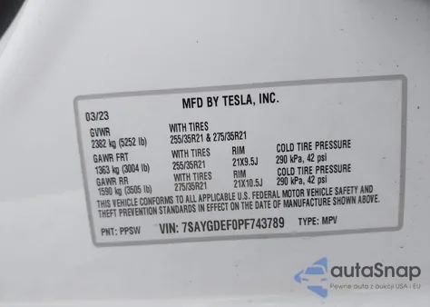 2023 Tesla Model Y Awd/Performance Dual Motor All-Wheel Drive z USA, uszkodzony, nr VIN 7SAYGDEF0PF743789